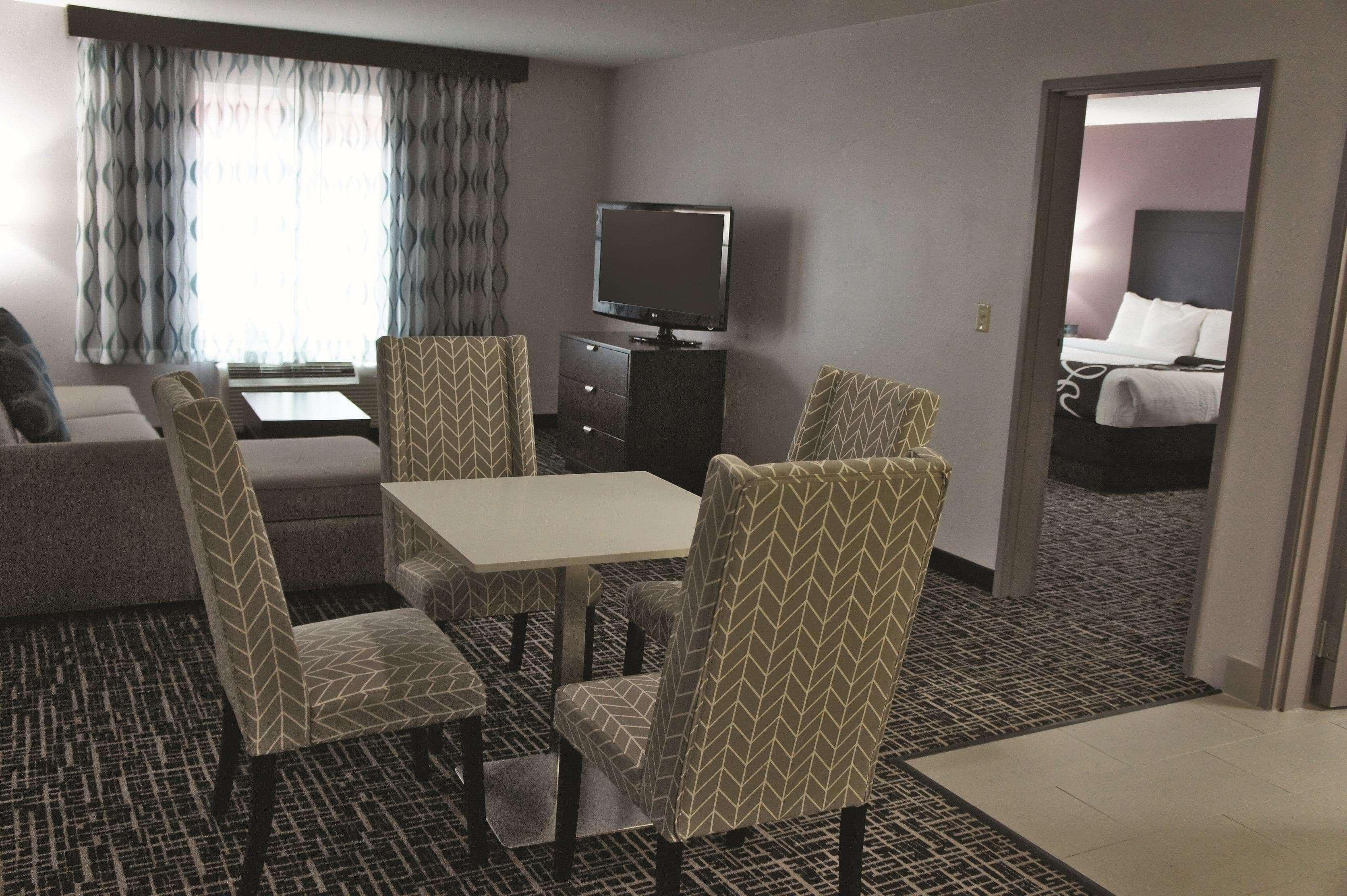 La Quinta By Wyndham Russellville Exterior photo