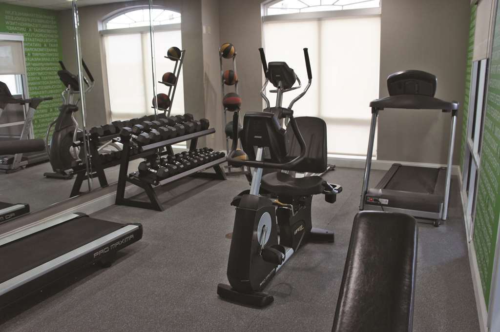 La Quinta By Wyndham Russellville Facilities photo