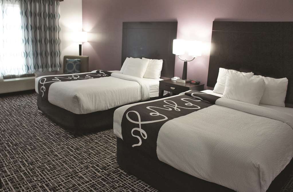 La Quinta By Wyndham Russellville Room photo