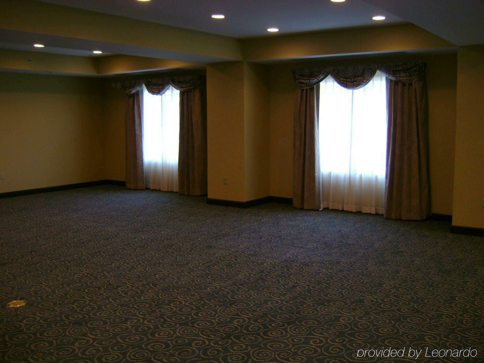 La Quinta By Wyndham Russellville Exterior photo
